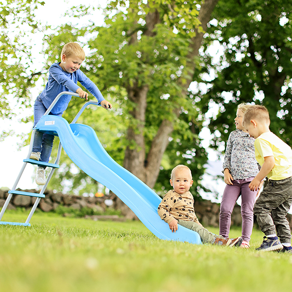 Lek /Play equipment